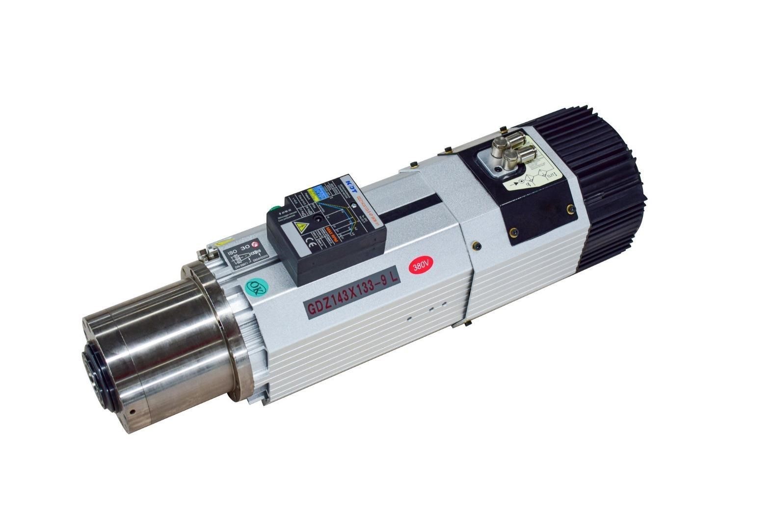 6710A_2.jpg